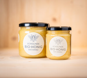 Zwei Honiggläser klein und gross