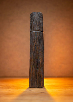 PFEFFERMÜHLEN - UNIKATE AUS SPALTHOLZ VON KLAUS WANGEN