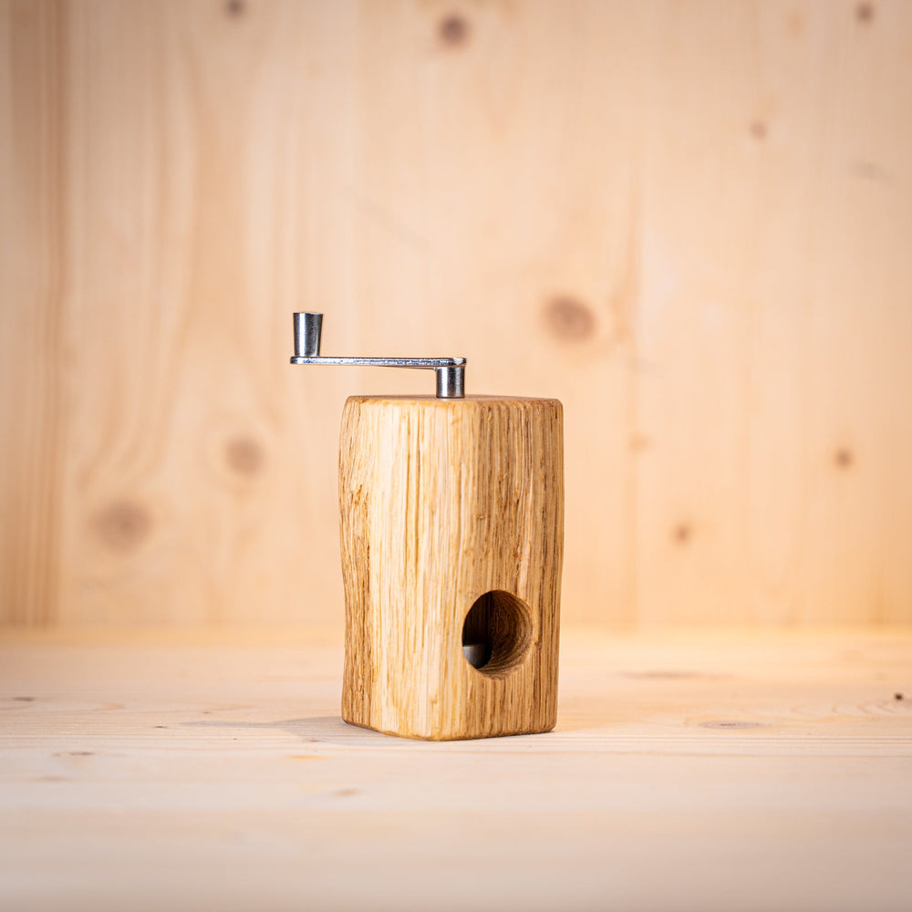 Aarauer Muskatmühle aus Holz