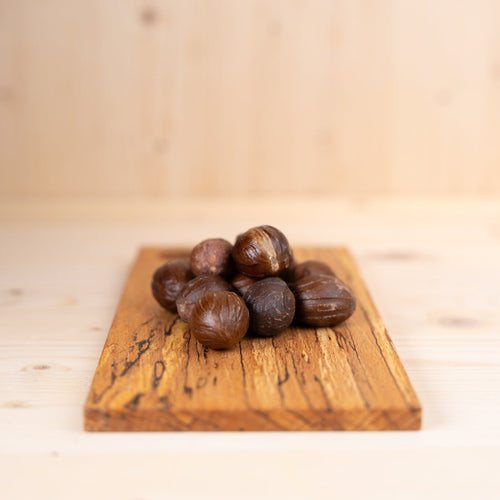 MUSKATNUSS in Schale - aus Sri Lanka BIO